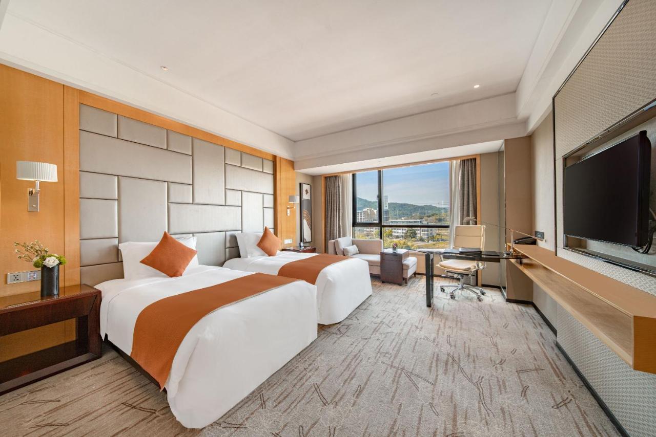 Swissotel Kuangcsou Kültér fotó